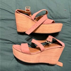 Rose Color Wedge Sandals